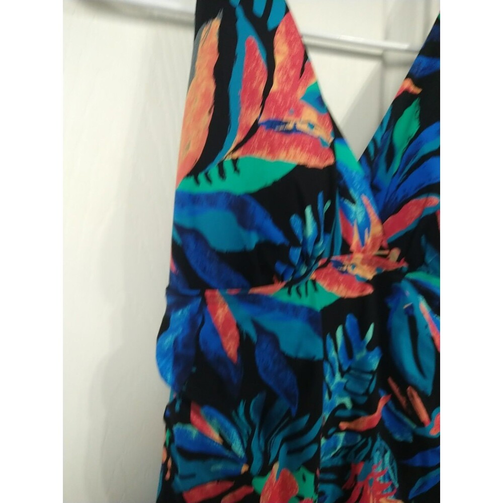 L.L. Bean Woman 10 Swimsuit Dress One Piece Tropical Halter Adjustable Strap Bra - Picture 4 of 10